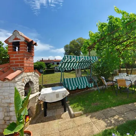 Complex Nevia 3* 포레치