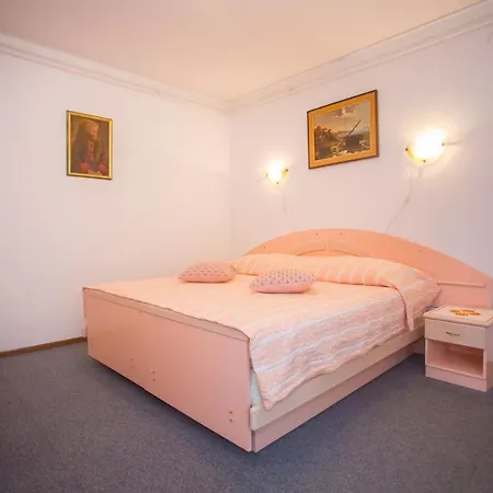 Complex Nevia 3* 포레치