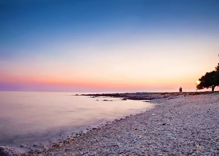 Πανσιόν Complex Nevia Πόρετς