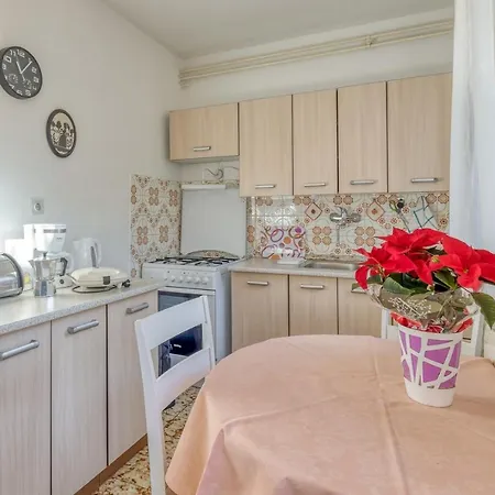 Konukevi Complex Nevia 3*