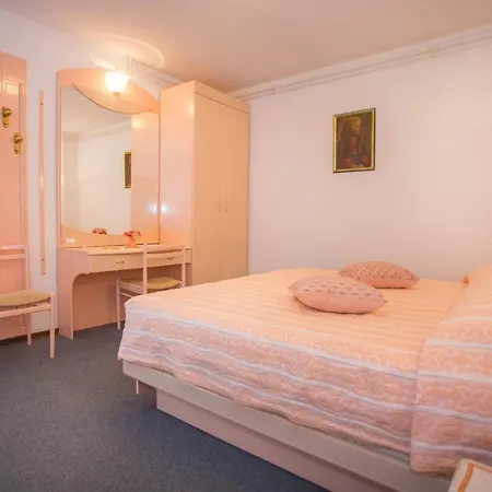 Complex Nevia Gasthof Poreč