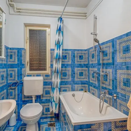 Complex Nevia 3* Πόρετς