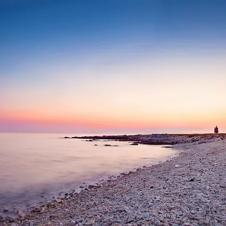 Πανσιόν Complex Nevia Πόρετς