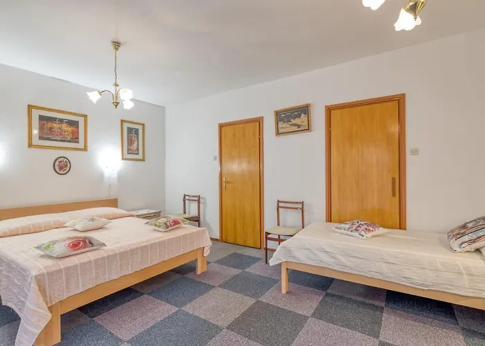 Complex Nevia Casa de hóspedes